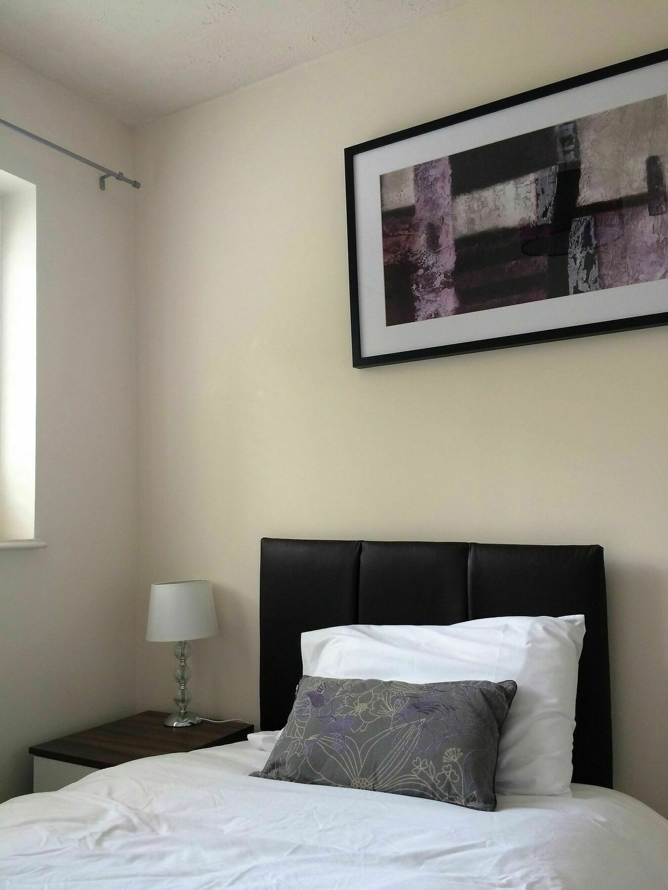 Spacious House, Sleeps 7 People Reading Luaran gambar